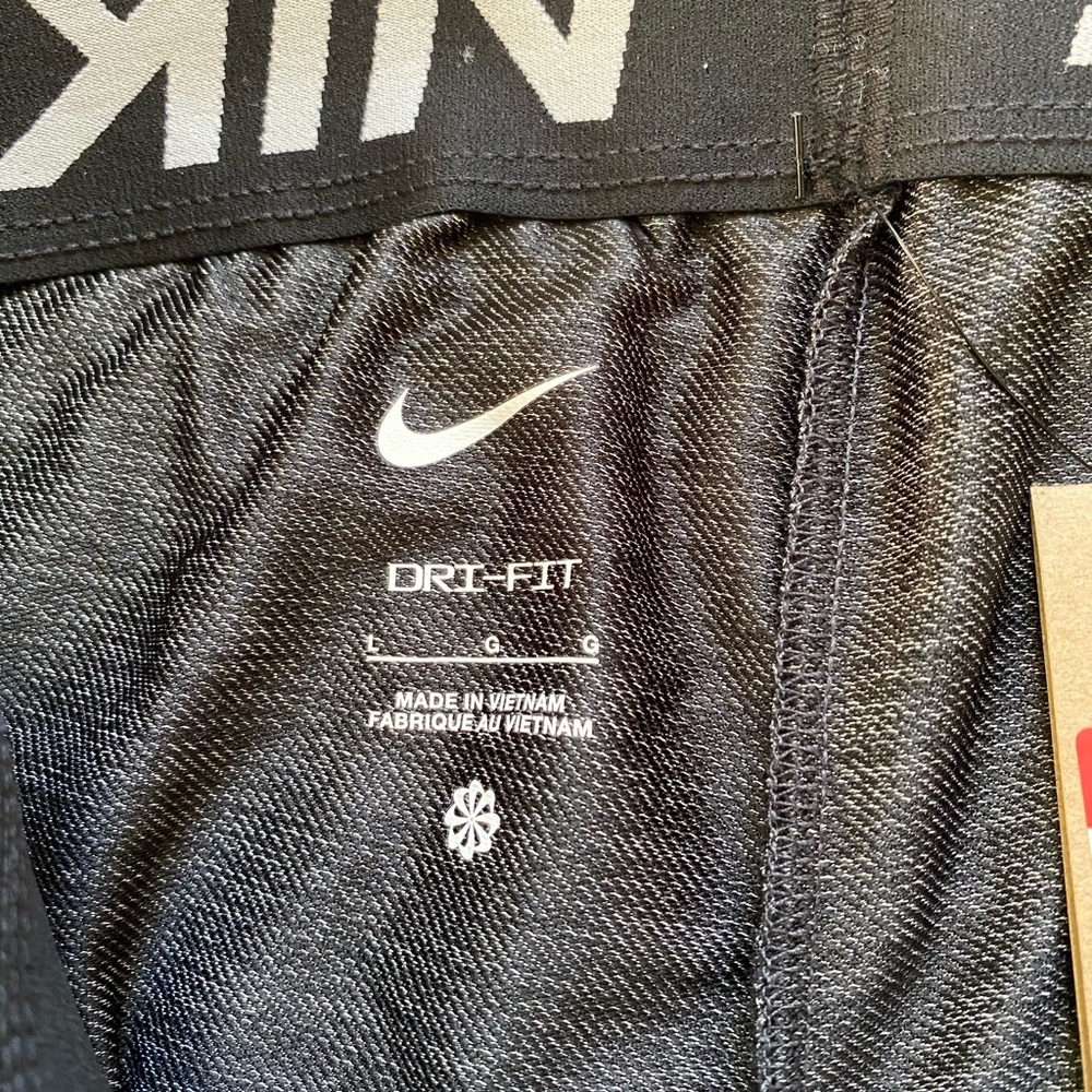 NWT Nike Training Pants Heather Gray Joggers - Picture 3 of 6